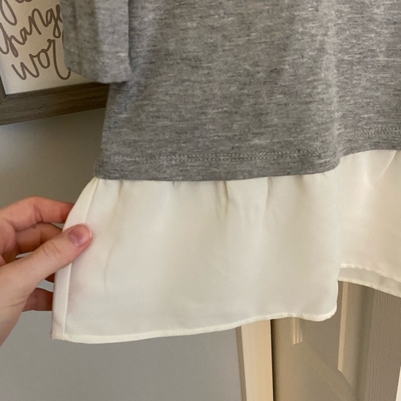 CHARMING Charlie’s Off -The-Shoulder Top - Picture 3 of 6